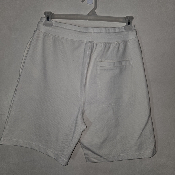 ZARA Classic Cream Men's Shorts - Picture 4 of 5